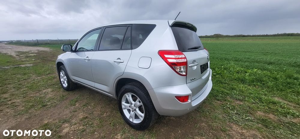 Toyota RAV4 2.0 4x4 Travel - 6