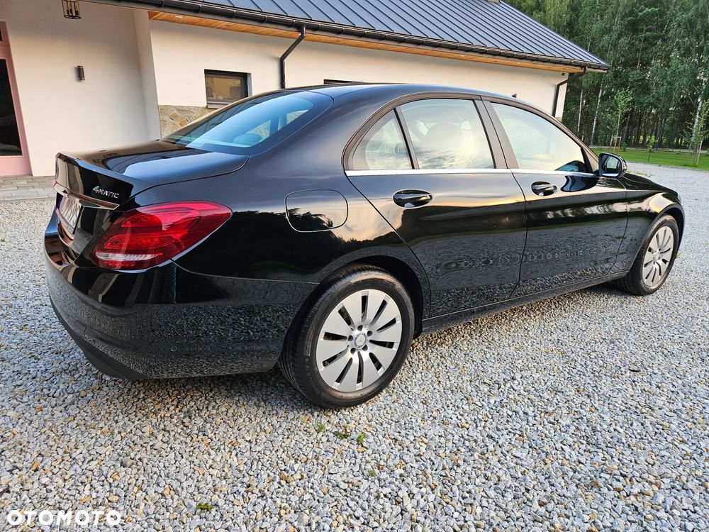 Mercedes-Benz Klasa C - 25