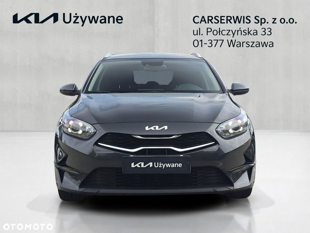 Kia Ceed - 8