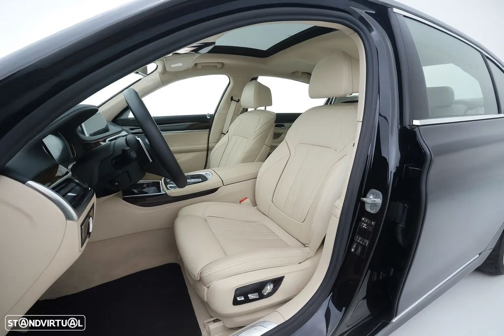 BMW 740 e iPerformance Pack M - 10