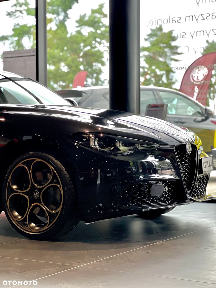 Alfa Romeo Giulia 2.0 Turbo Veloce Q4 - 4
