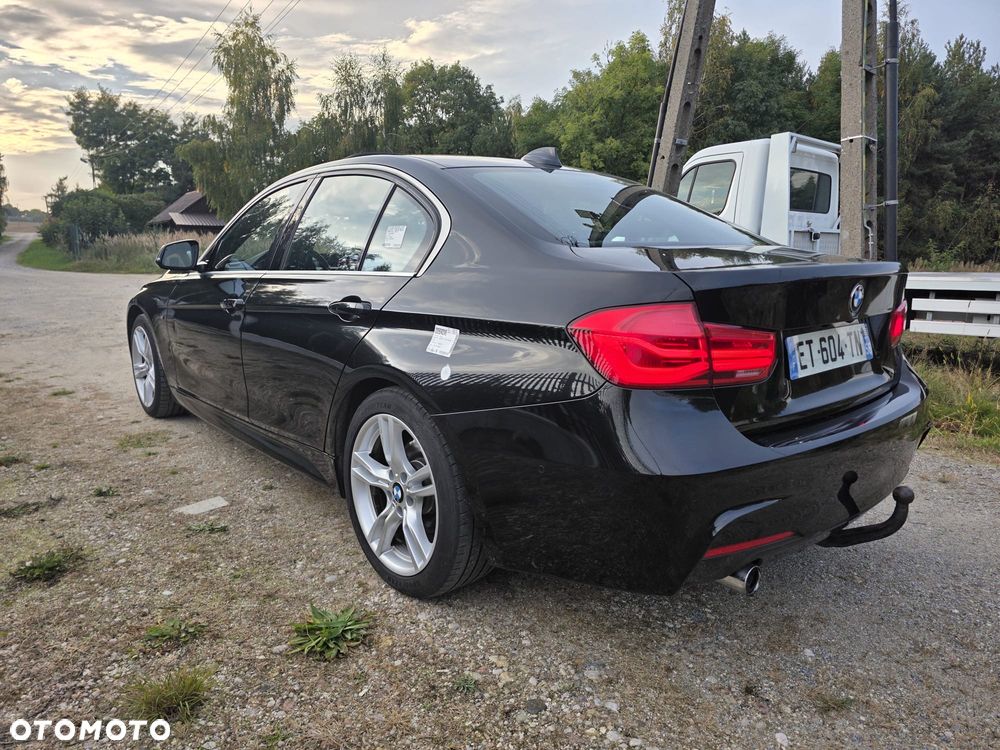 BMW Seria 3 318i Edition M Sport Shadow - 32