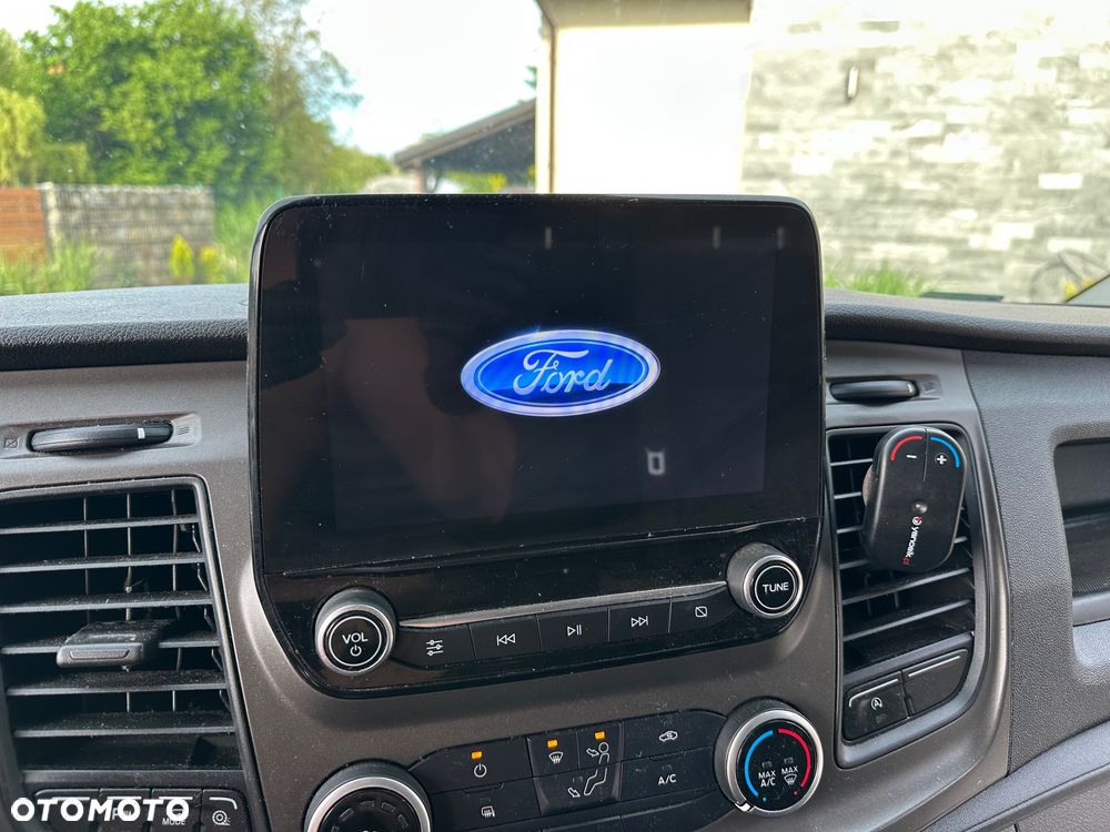 Ford Transit Custom - 13