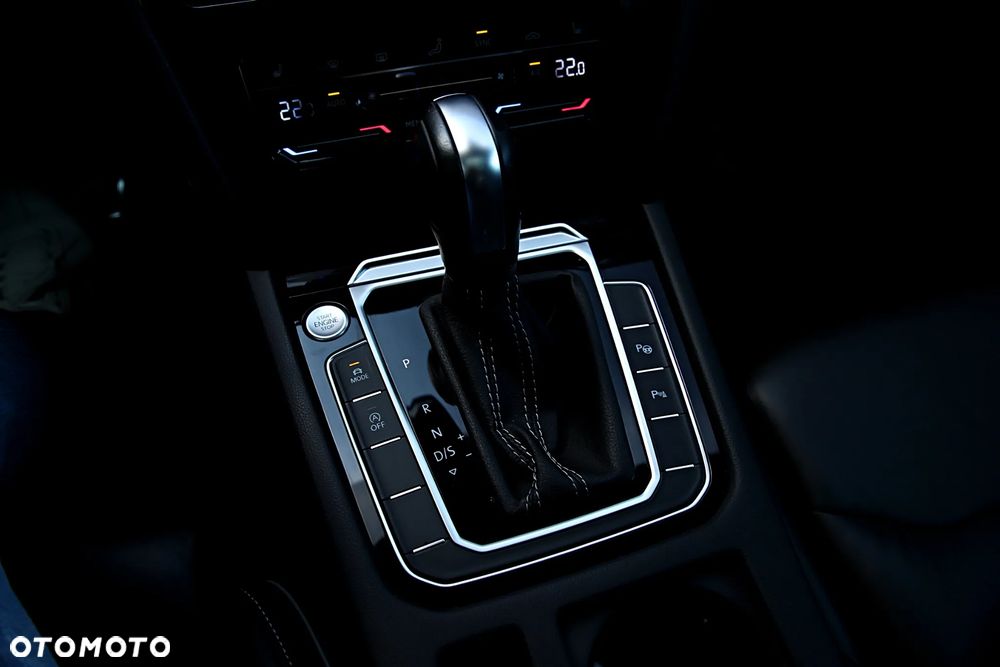 Volkswagen Arteon 2.0 TDI 4Motion R-Line DSG - 31