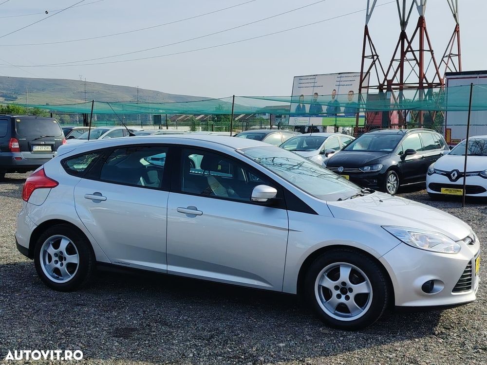 Ford Focus 1.6 TDCI DPF Start-Stopp-System Trend - 10