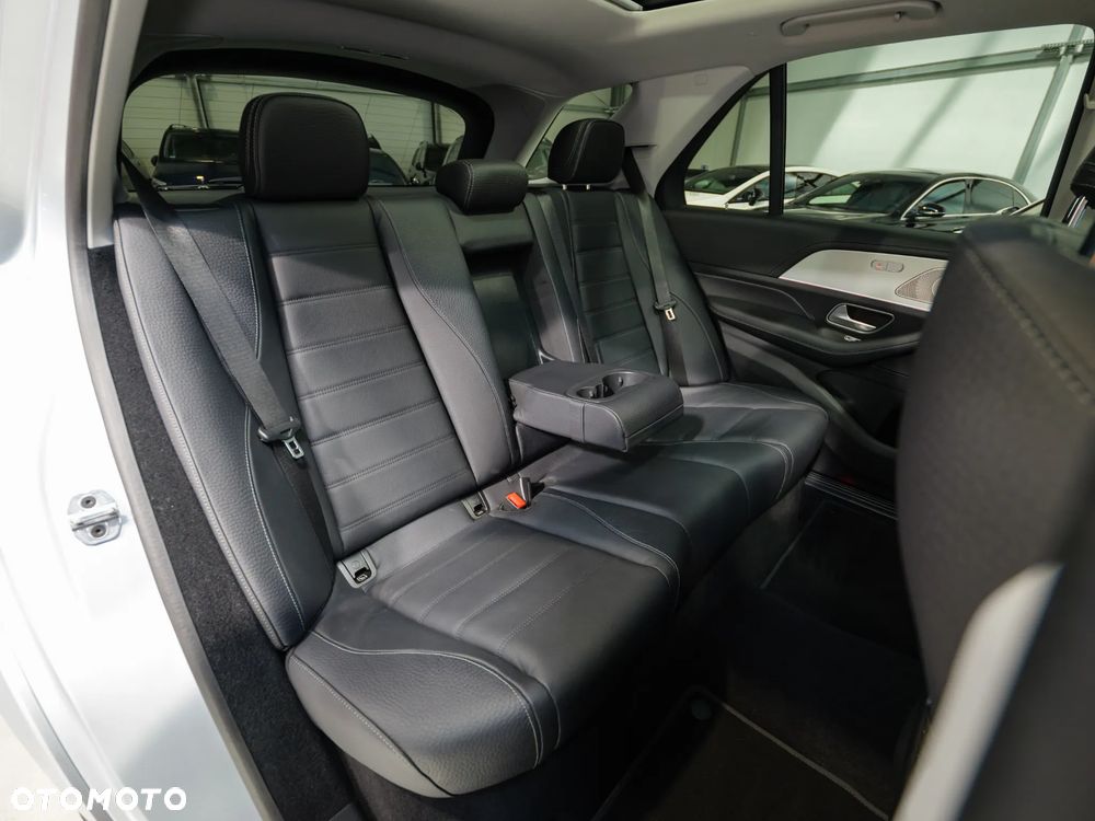 Mercedes-Benz GLE - 18
