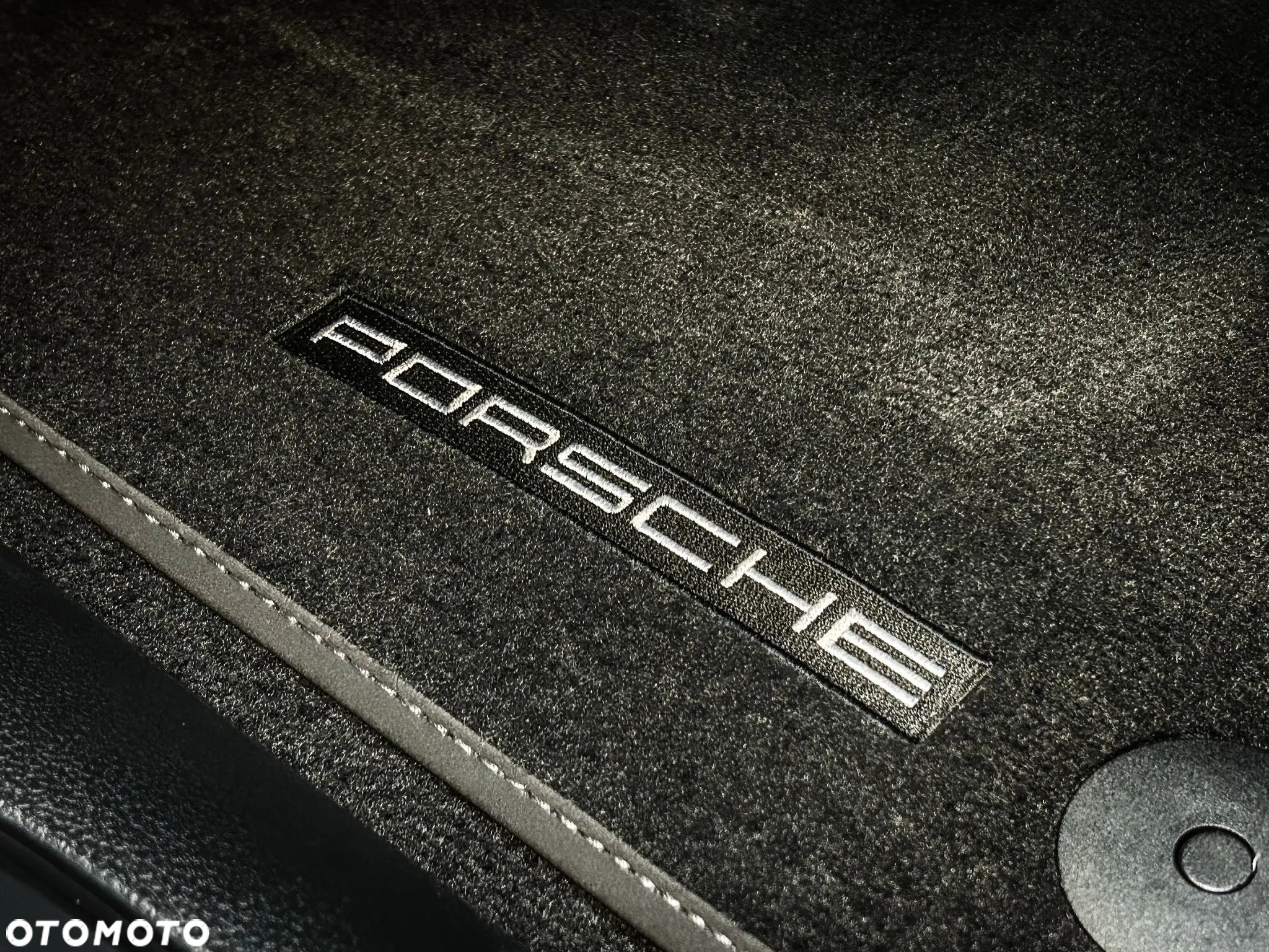 Porsche Macan Standard - 22