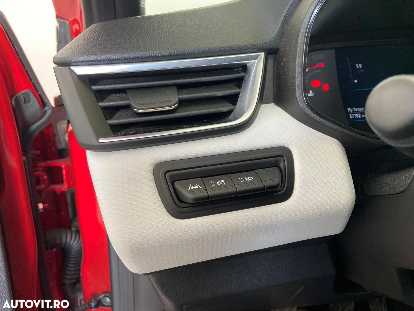 Renault Clio V TCe 90 Techno - 12