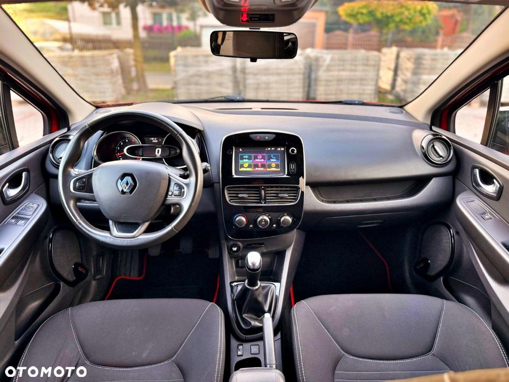 Renault Clio - 7
