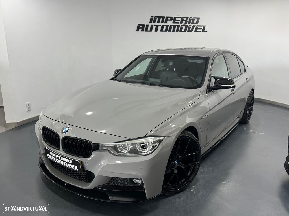 BMW 330 e iPerformance Pack M - 2