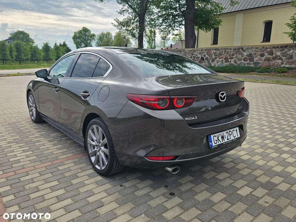 Mazda 3 2.0 mHEV Hikari - 7