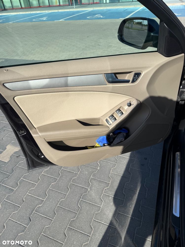 Audi A4 Avant 2.0 TDI Multitronic - 15
