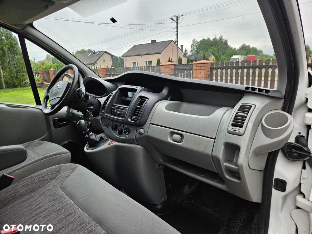 Renault Trafic - 8