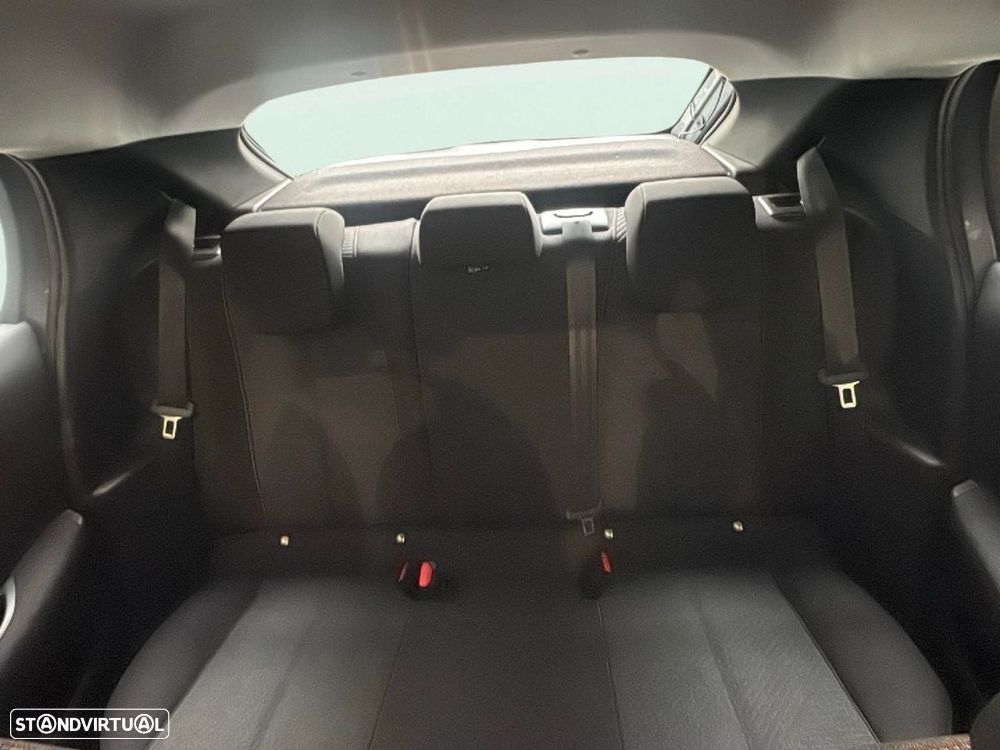 Peugeot 208 1.2 Hybrid Style e-DCS6 - 17