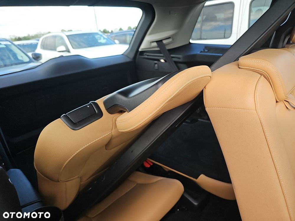 Volvo XC 90 T6 GPF AWD Momentum 7os - 11