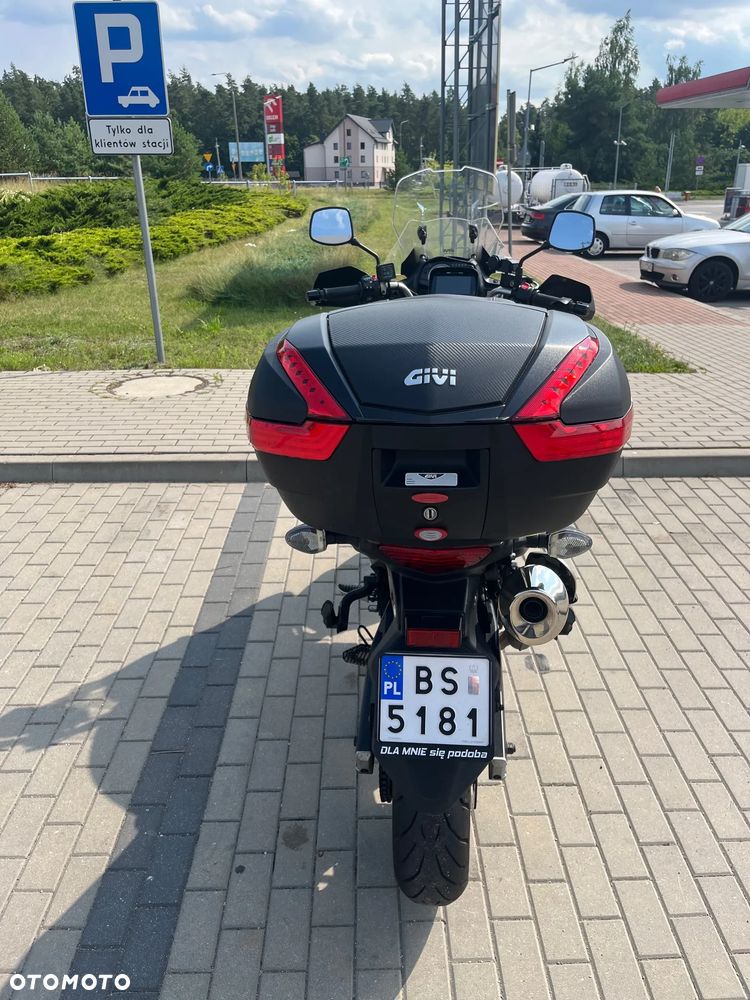 Suzuki DL - 7