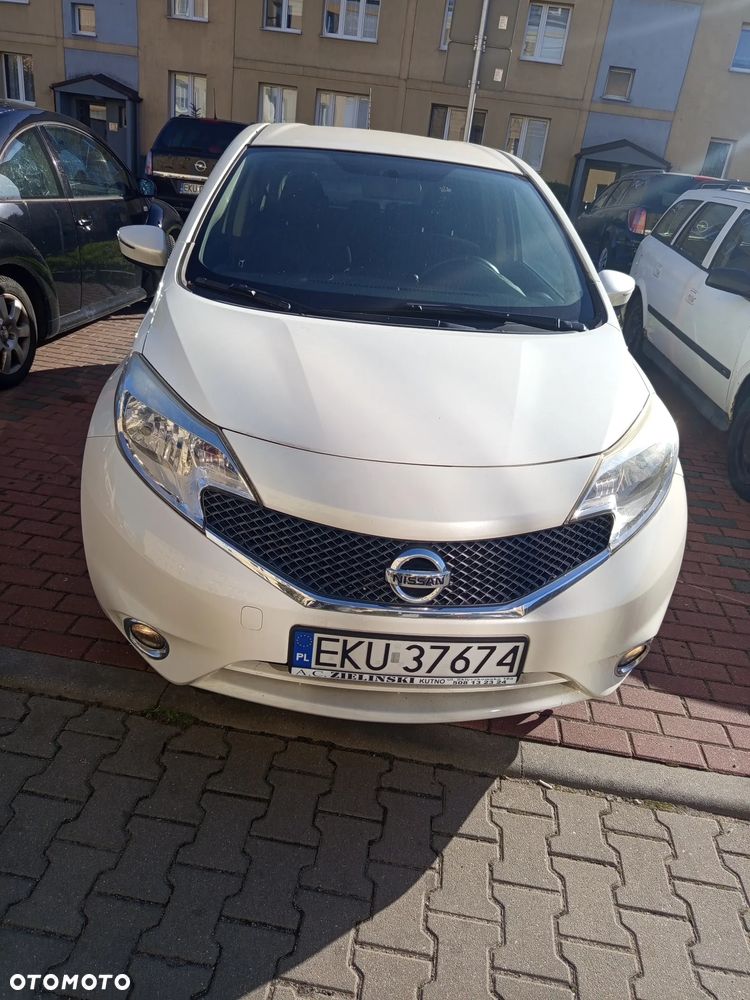 Nissan Note 2014 photo 5