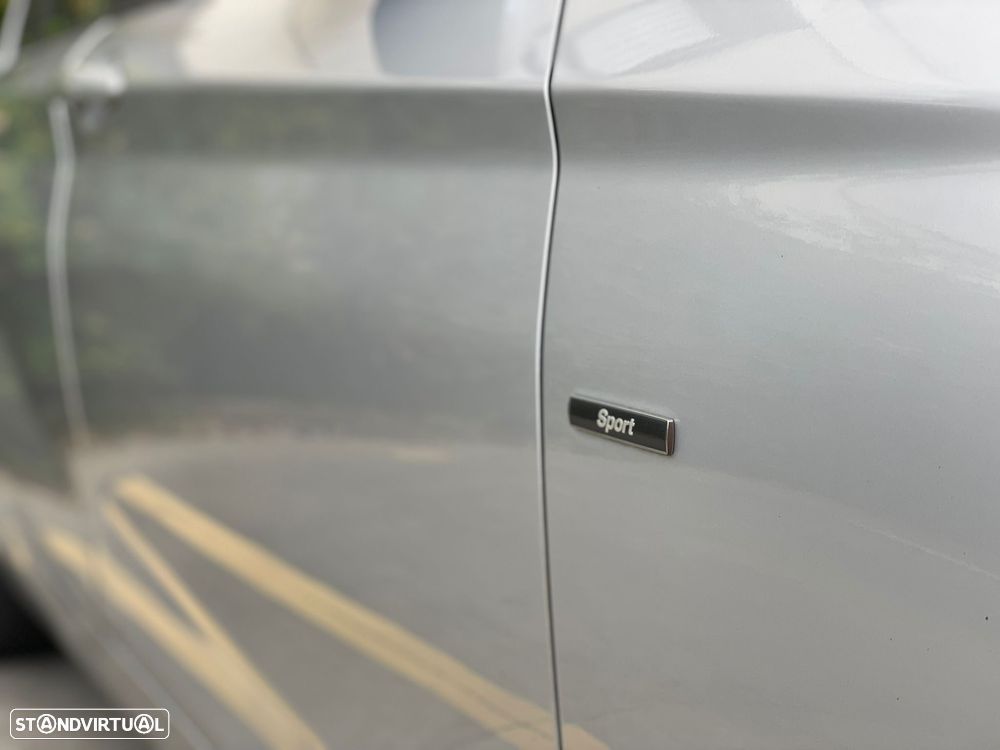 BMW 116 d EDynamics Line Sport - 4
