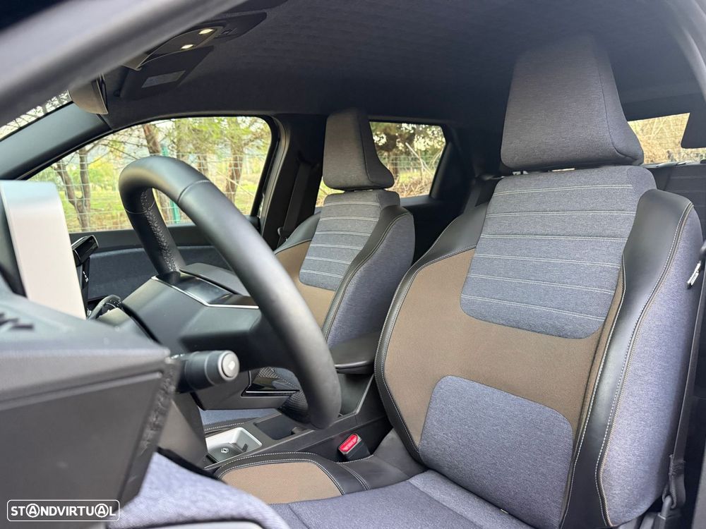Renault 5 E-Tech 52 kWh Techno Autonomia Conforto - 28