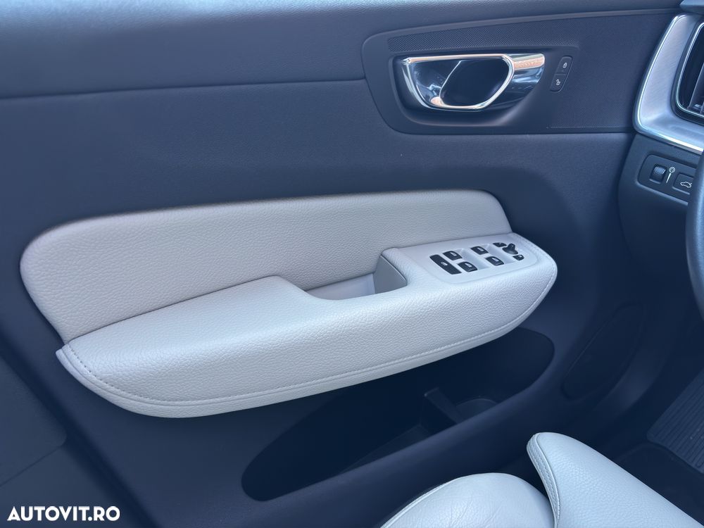 Volvo XC 60 T8 Twin Engine AWD Inscription - 21