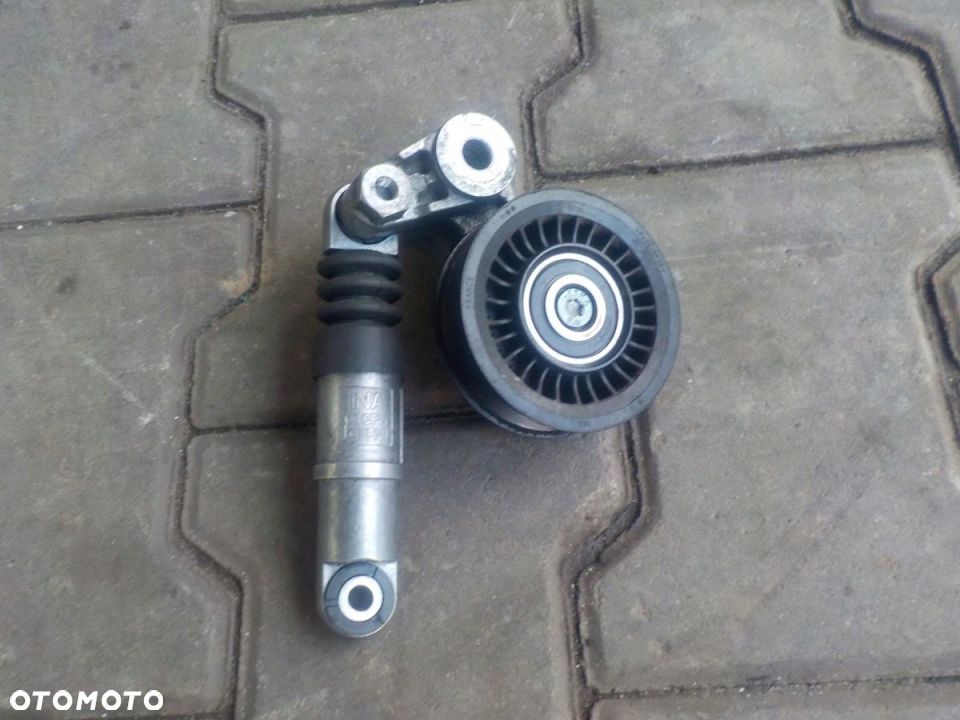 VW CRAFTER 2.5TDI ŁAPA NAPNACZ PASKA MICRO - 1