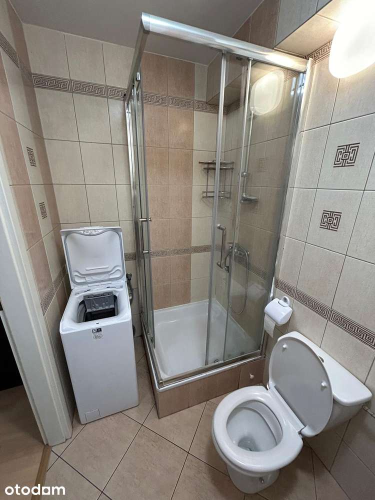 Atrakcyjna, przestronna kawalerka 45m2 z balkonem wCentrum
