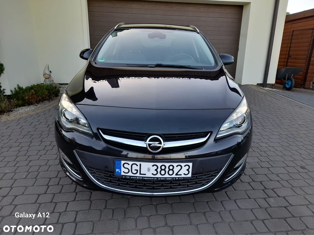 Opel Astra 1.4 Turbo Exklusiv - 6