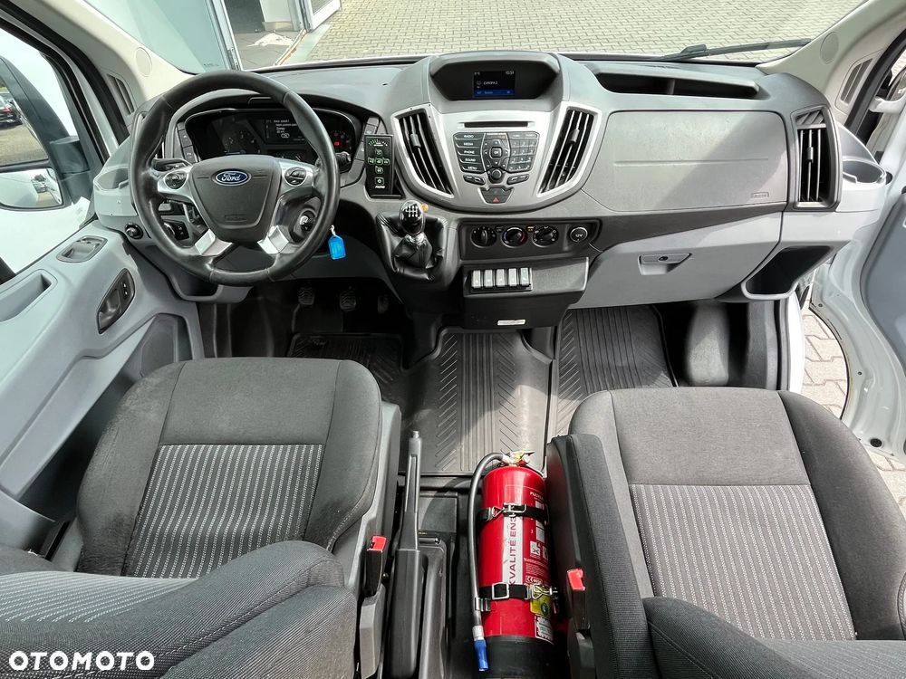 Ford Transit - 15