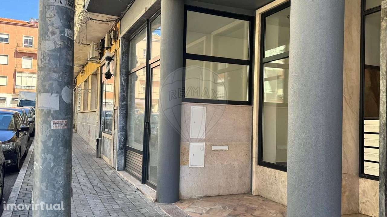 Loja  para arrendamento - Grande imagem: 4/14