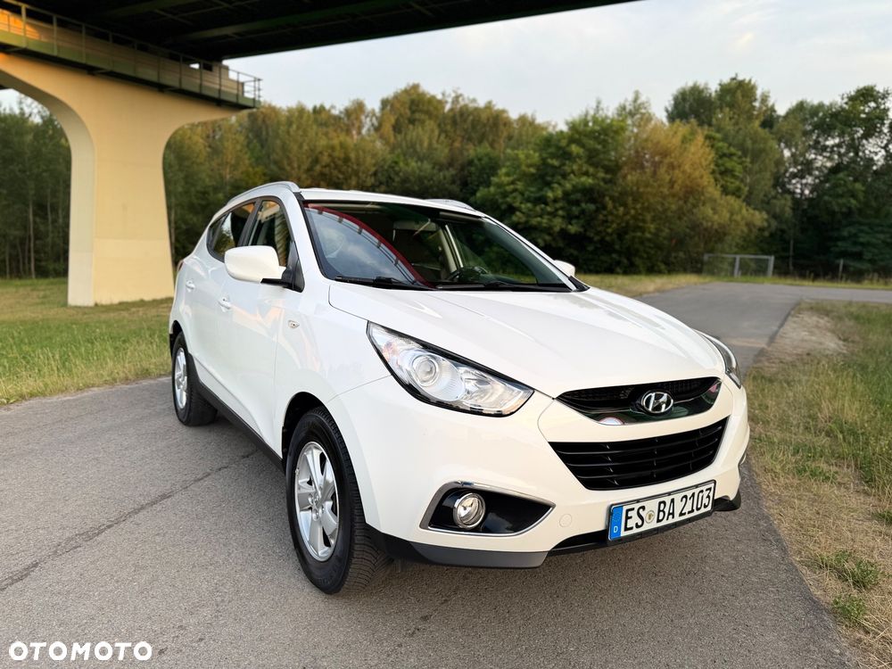 Hyundai ix35 1.6 2WD Fifa World Cup Edition - 9