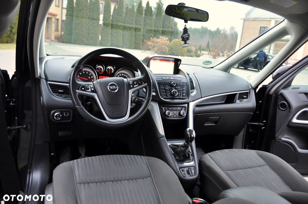 Opel Zafira Tourer 1.4 Turbo Edition - 29