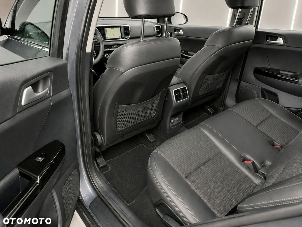 Kia Sportage - 10