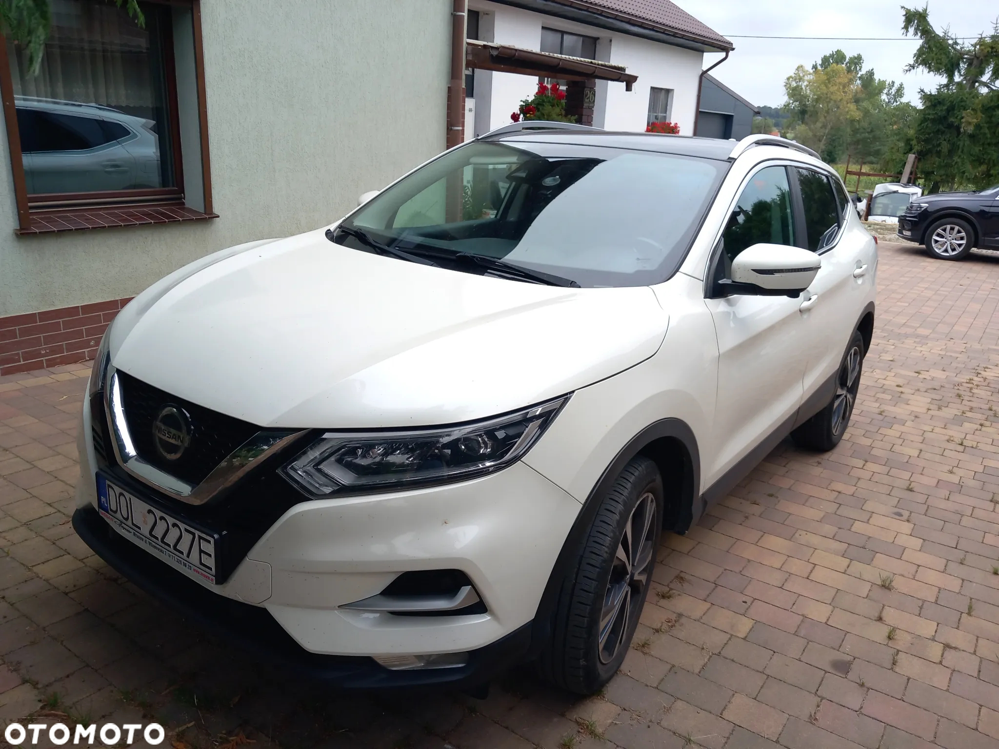 Nissan Qashqai - 2