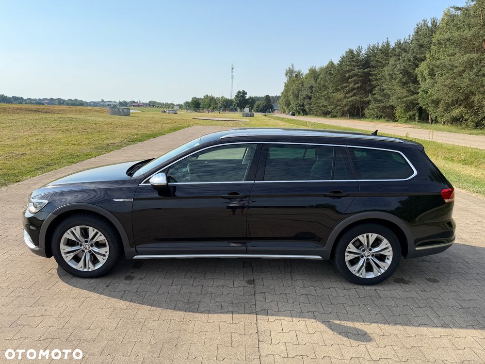 Volkswagen Passat Alltrack - 11