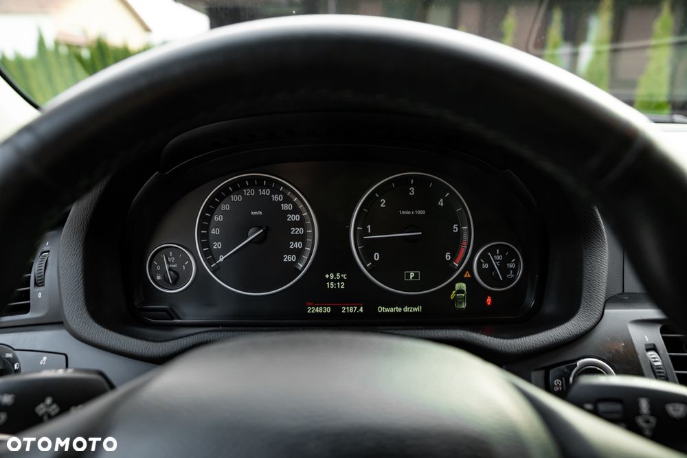 BMW X3 xDrive20d - 28