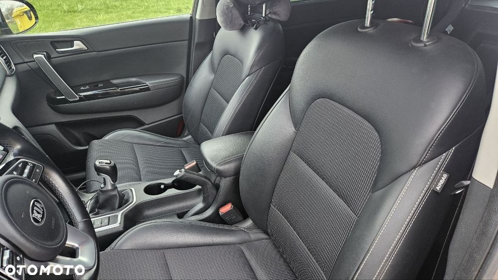 Kia Sportage 1.6 T-GDI Business Line 2WD - 13