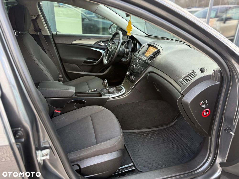 Opel Insignia 1.4 T Cosmo S&S - 14