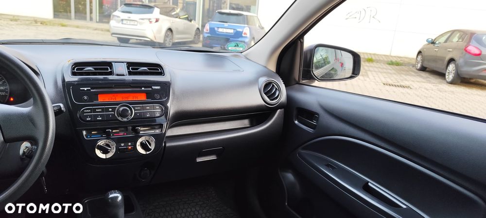 Mitsubishi Space Star 1.0 Inform - 37