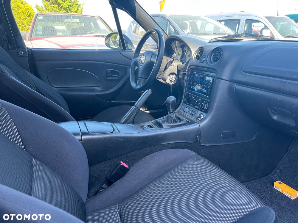 Mazda MX-5 1.6i 16V - 23