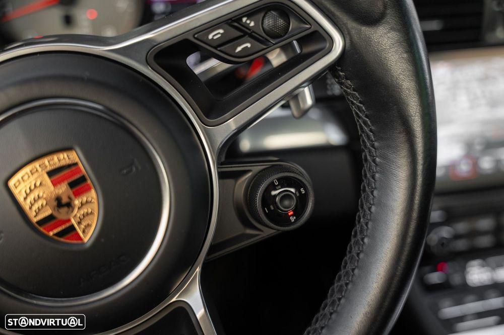Porsche 911 (991) Carrera 4 S PDK - 28