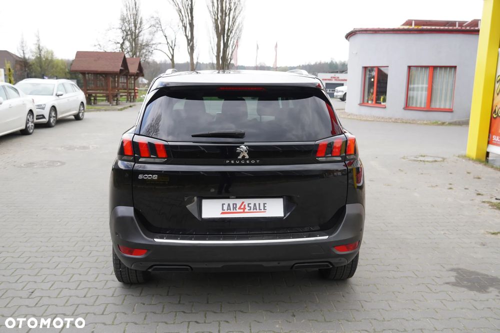 Peugeot 5008 1.6 PureTech Allure S&S EAT8 - 8