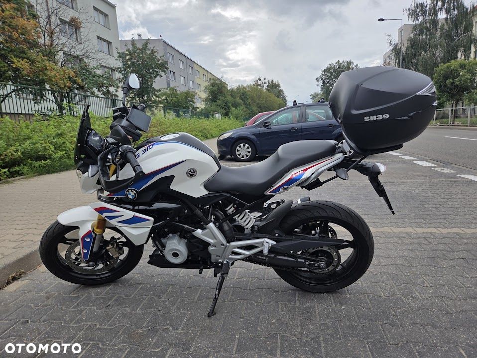 BMW G - 1