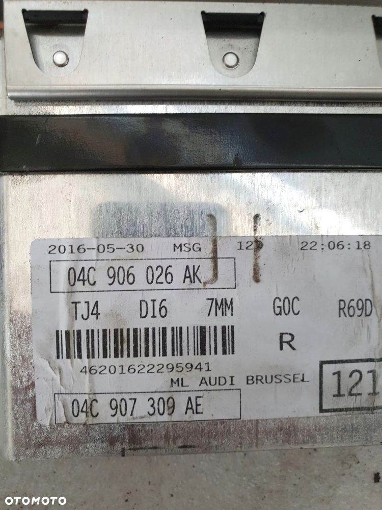 STEROWNIK KOMPUTER SILNIKA 04C907309AE AUDI A1 VW - 4