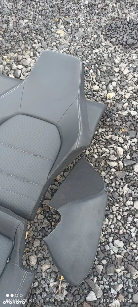 MERCEDES W207 AMG KANAPA TYLNA SKÓRA CZARNA BIAŁA NIĆ - 13