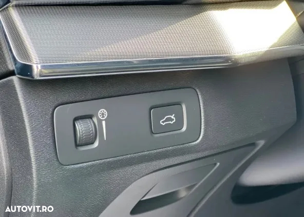 Volvo XC 90 D5 AWD Geartronic Momentum - 20