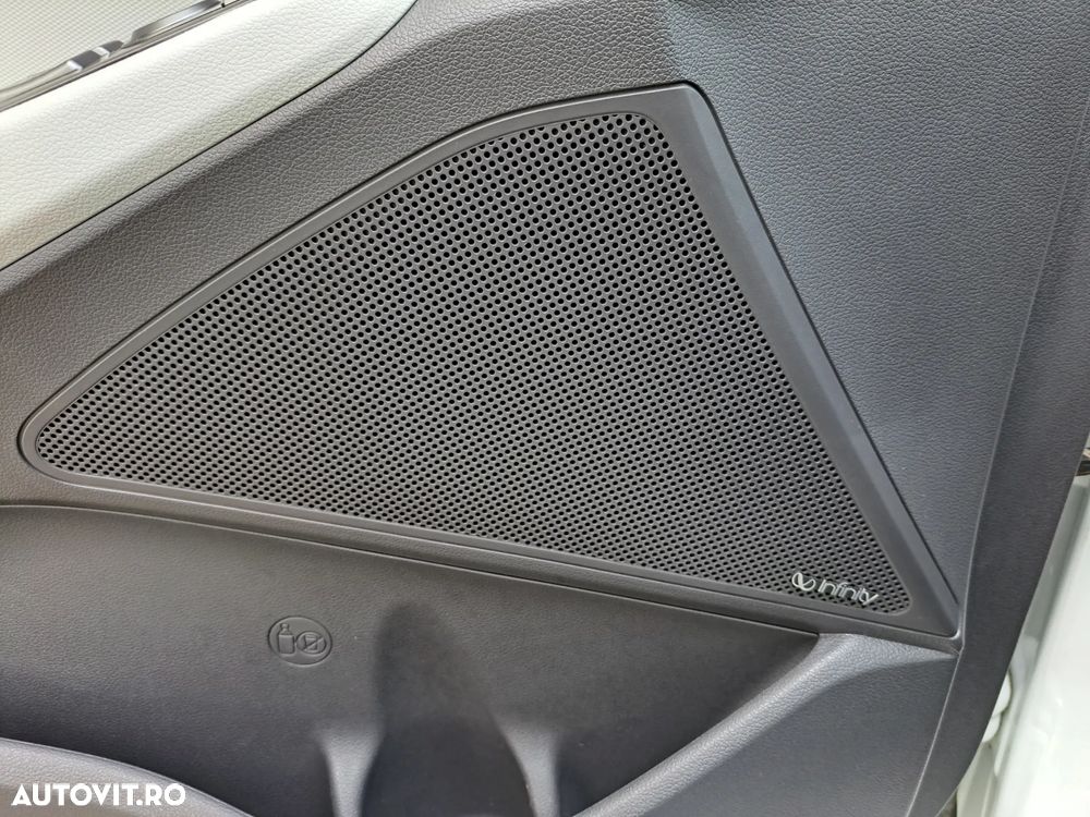 Hyundai IONIQ Plug-In Hybrid 1.6 141CP Exclusive - 17