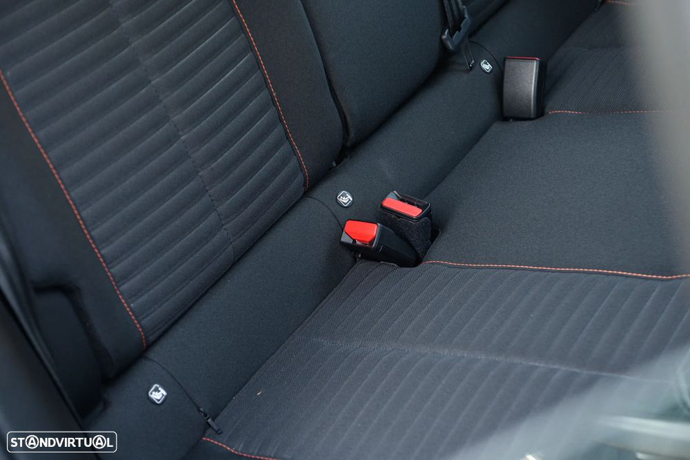 Peugeot 2008 1.2 PureTech Allure Pack - 23