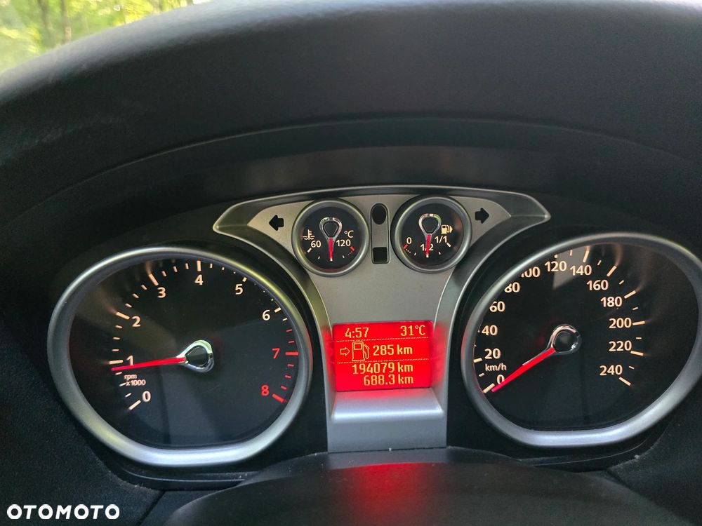 Ford Focus - 17