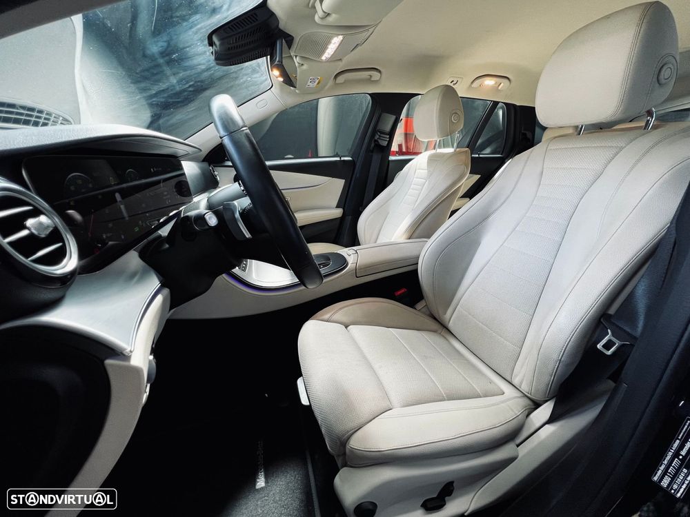 Mercedes-Benz E 300 de Exclusive Line - 29
