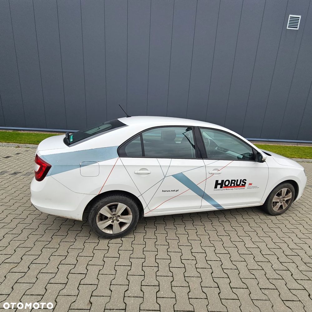 Skoda RAPID - 7